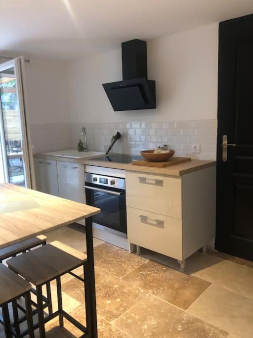 Bienvenue « A L'Ombre Du Figuier » Apartment Pieusse Exterior foto